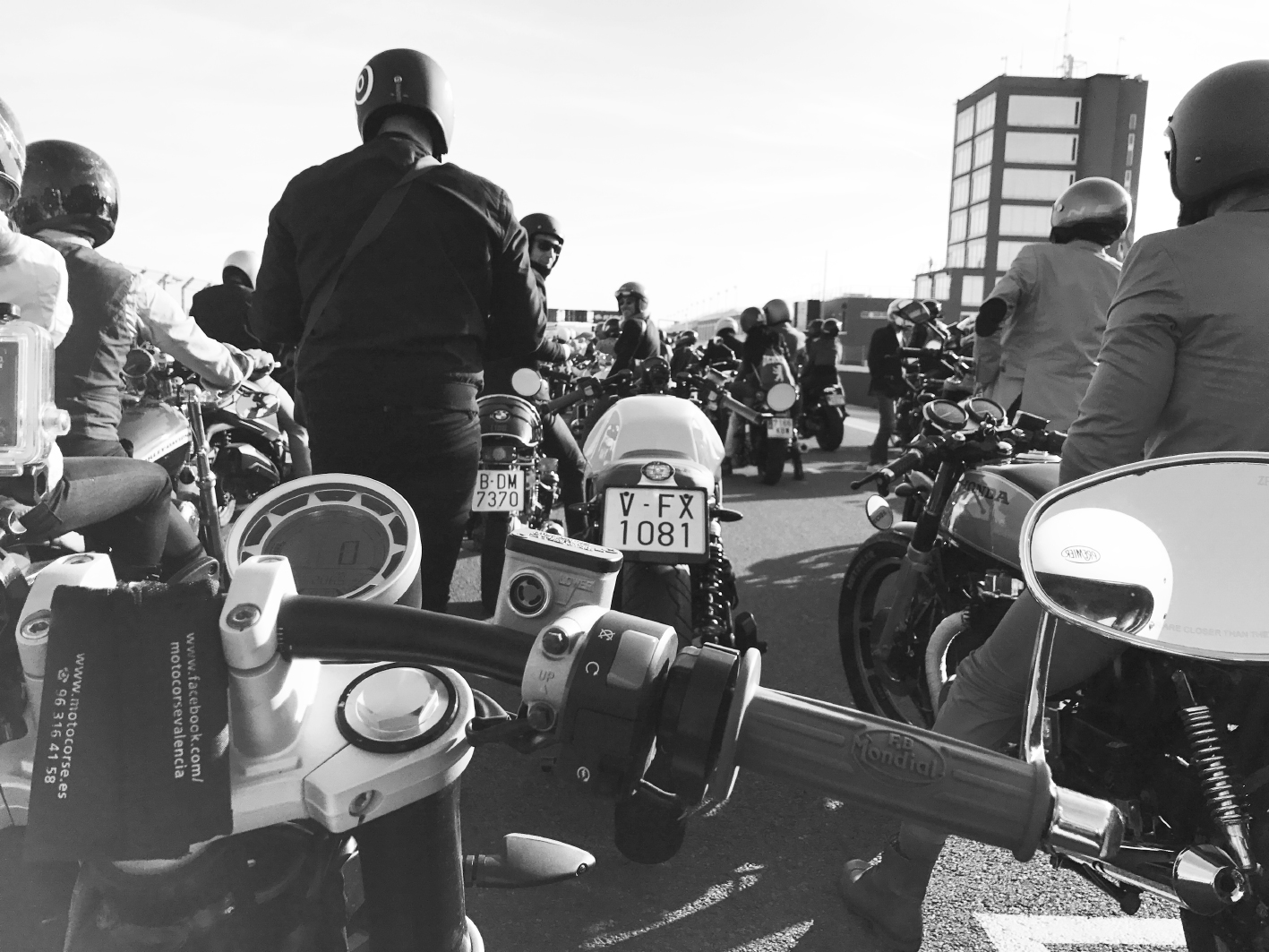 Distinguished Getlemans Ride en Valencia con Stop and Go