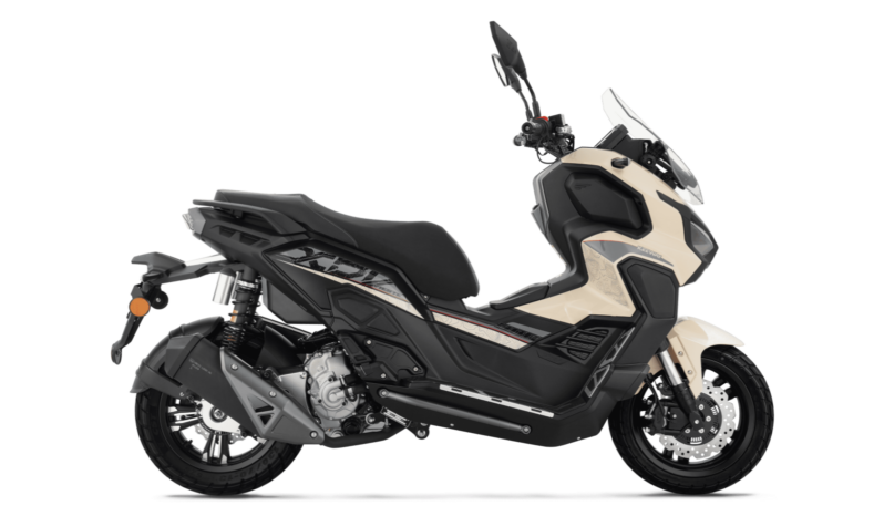 Keeway Vieste 300 XDV lleno