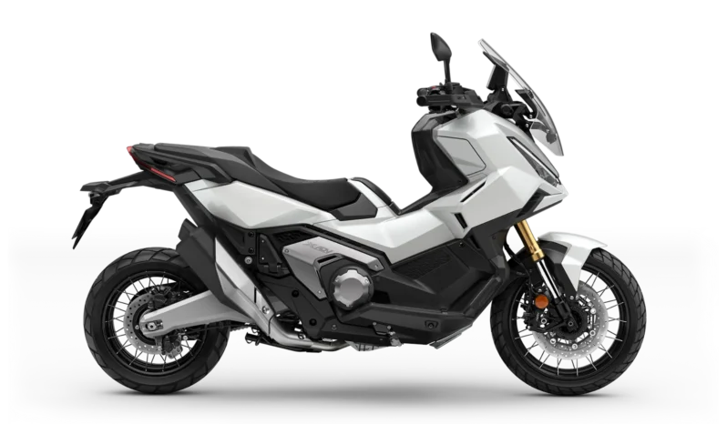 Honda X-ADV 750 lleno