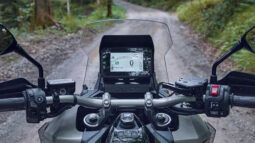 Honda X-ADV 750 lleno