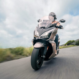 Kymco Super Dink GT 350 lleno