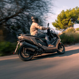 Kymco Super Dink GT 125 lleno