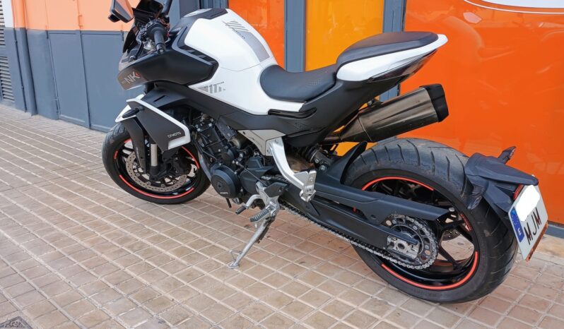 CF Moto 800 NX Sport lleno