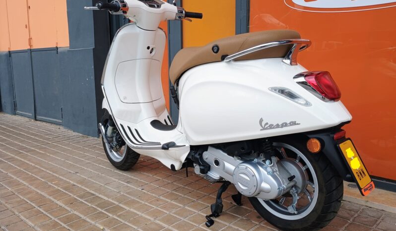 Vespa Primavera 50 4t 2022 lleno