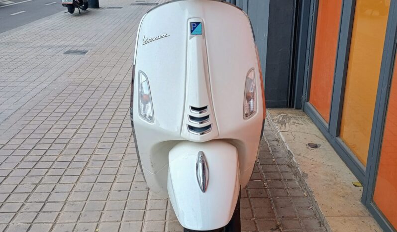 Vespa Primavera 50 4t 2022 lleno