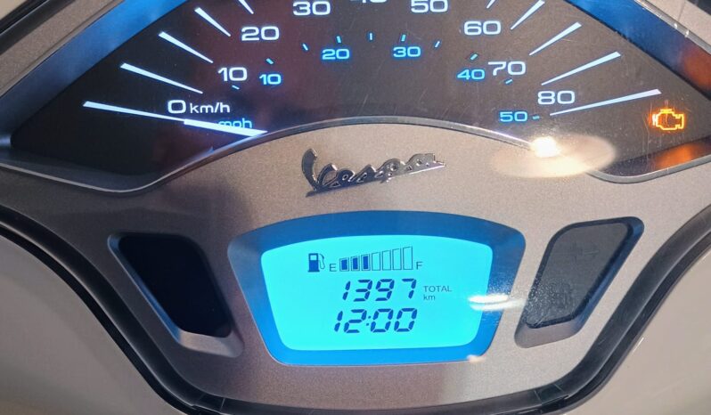 Vespa Primavera 50 4t 2022 lleno