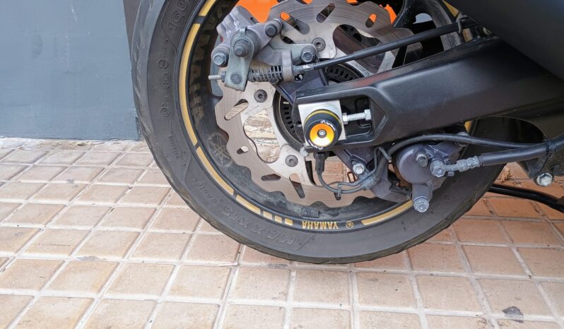 Yamaha Tmax 560 TechMax lleno