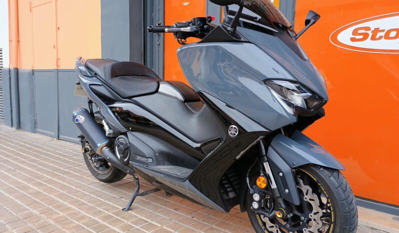 Yamaha Tmax 560 TechMax lleno