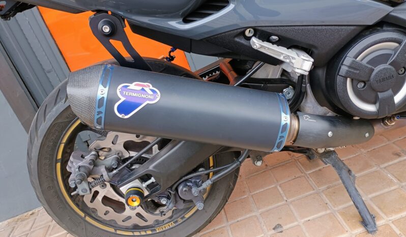 Yamaha Tmax 560 TechMax lleno