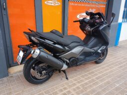 Yamaha Tmax 530 Iron Max lleno