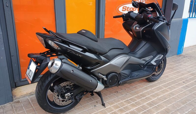 Yamaha Tmax 530 Iron Max lleno