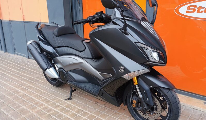 Yamaha Tmax 530 Iron Max lleno