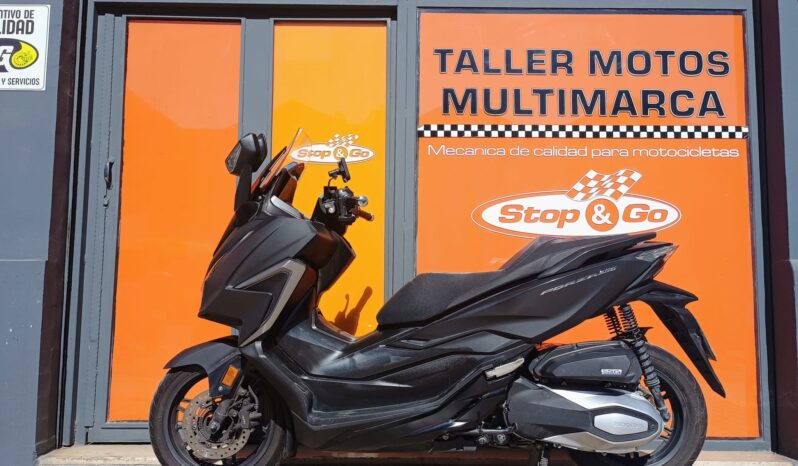Honda Forza 350 lleno