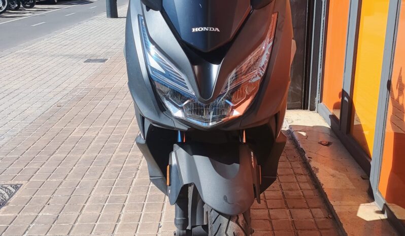 Honda Forza 350 lleno