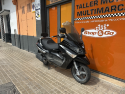 Piaggio X-EVO 125 lleno