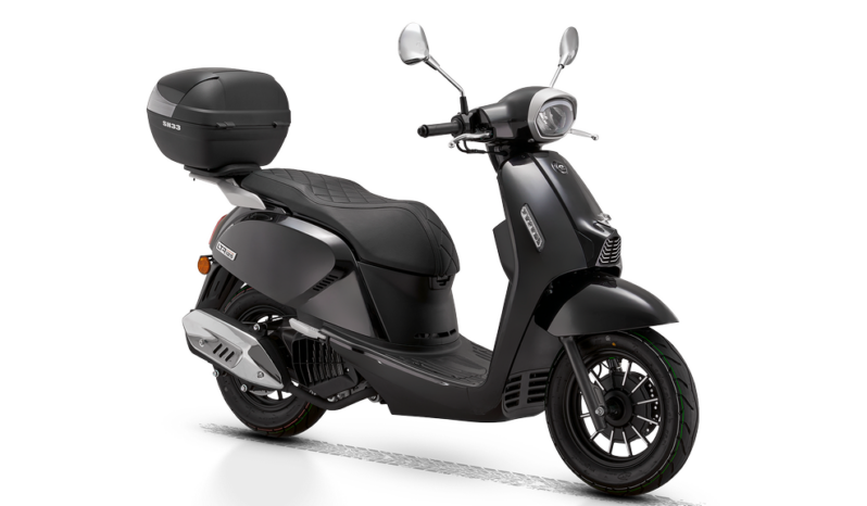 QJ Motor LTR 125 lleno