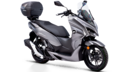 QJ Motor MTX 125 lleno