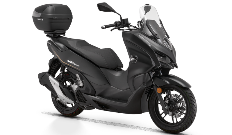 QJ Motor MTX 125 lleno