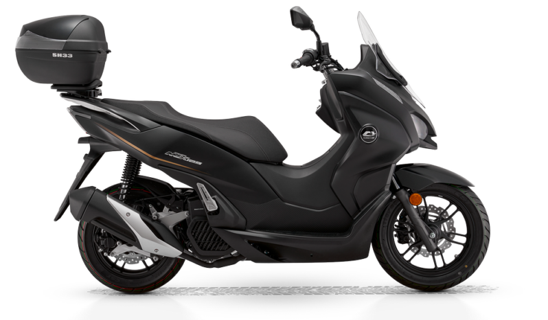 QJ Motor MTX 125 lleno