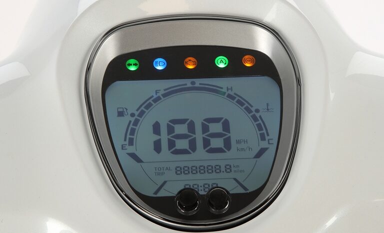 QJ Motor LTR 125 lleno