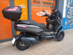 Piaggio MP3 530 lleno
