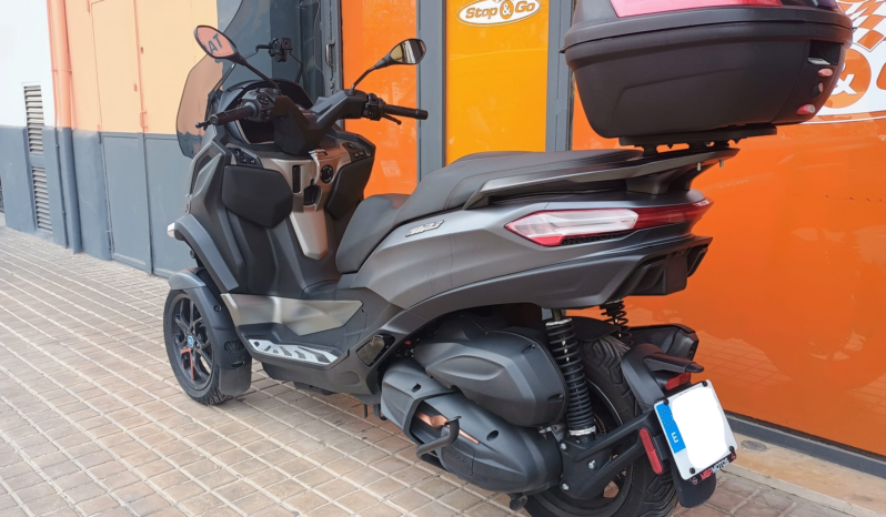 Piaggio MP3 530 lleno