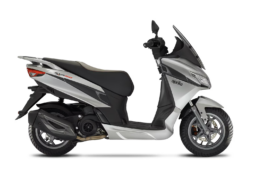Aprilia SXR 50 lleno