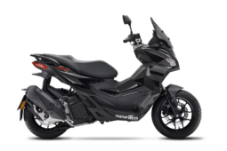 Aprilia SR 125 GT lleno