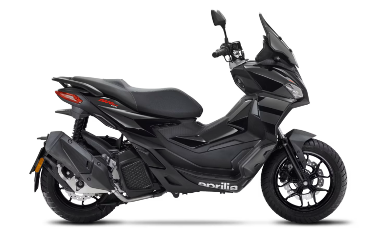 Aprilia SR 125 GT lleno