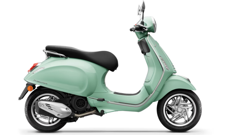 Vespa Primavera 125 lleno